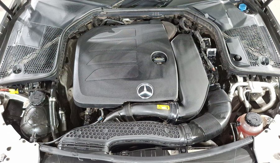 Mercedes Benz Clase C 1.5 MHEV 200 EXCLUSIVE AUTO Sedan 2019