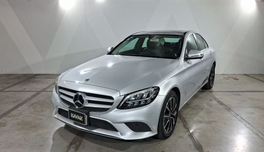 Mercedes Benz • Clase C