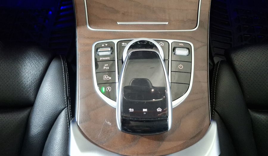Mercedes Benz Clase C 1.5 MHEV 200 EXCLUSIVE AUTO Sedan 2019