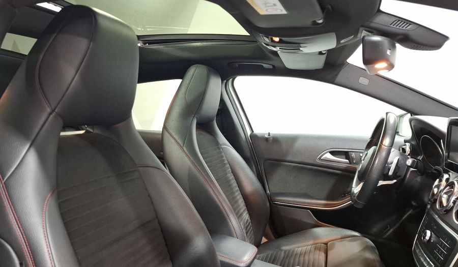 Mercedes Benz Clase Gla 2.0 GLA 250 SPORT DCT Suv 2018