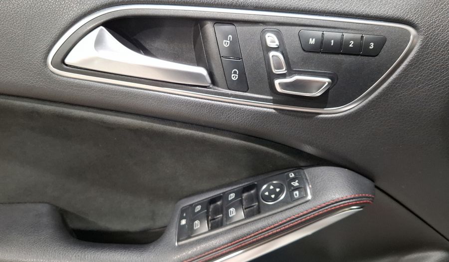 Mercedes Benz Clase Gla 2.0 GLA 250 SPORT DCT Suv 2018