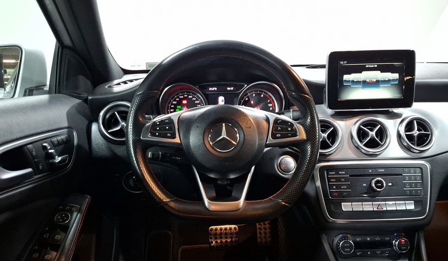 Mercedes Benz Clase Gla 2.0 GLA 250 SPORT DCT Suv 2018