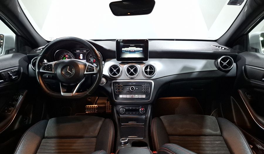 Mercedes Benz Clase Gla 2.0 GLA 250 SPORT DCT Suv 2018