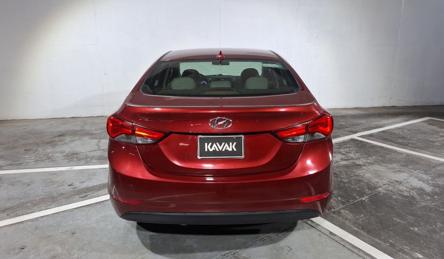 Hyundai Elantra 1.8 LIMITED TECH NAVI AT Sedan 2016