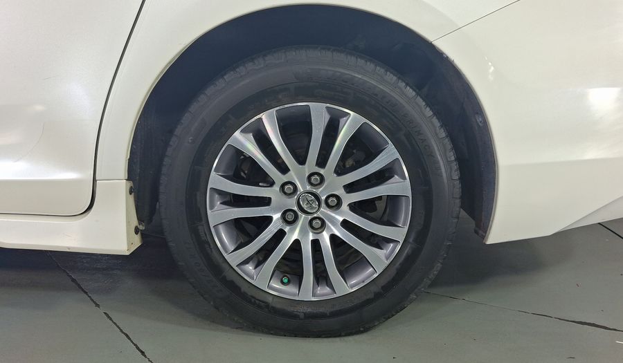 Toyota Sienna 3.5 XLE AT Minivan 2018