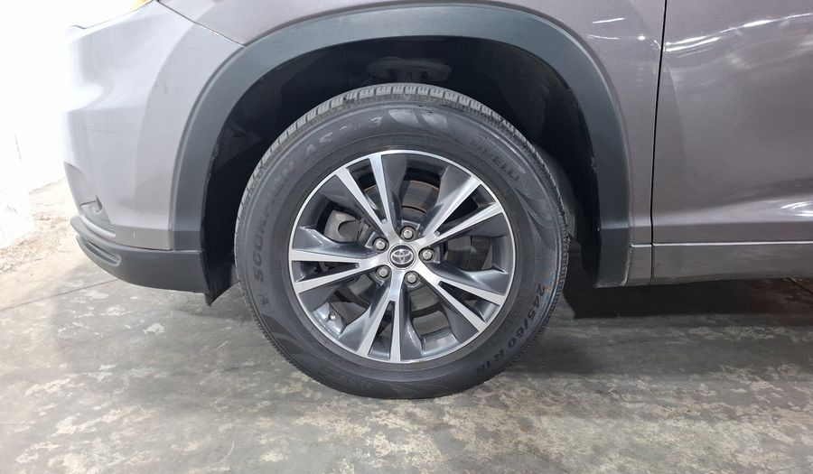 Toyota Highlander 3.5 XLE Suv 2016