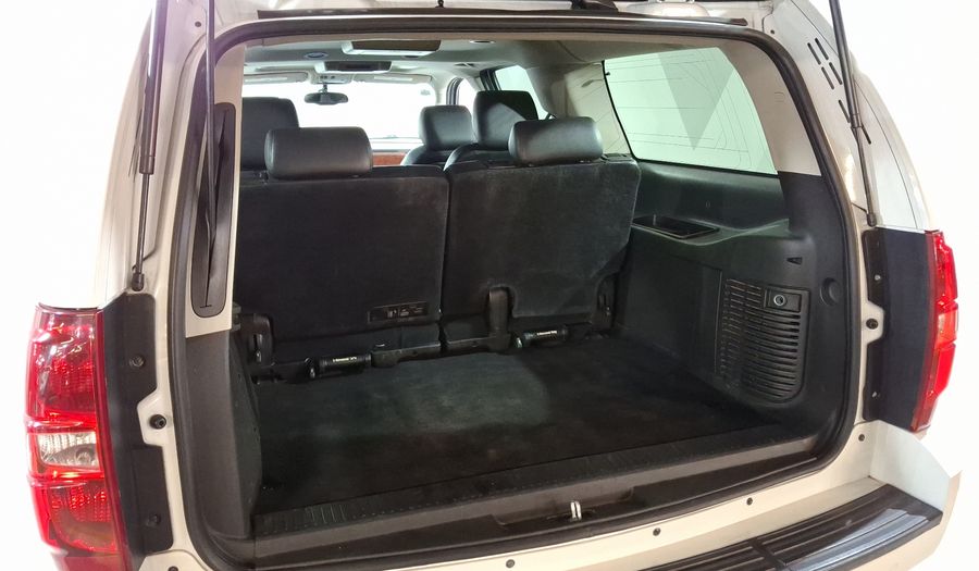 Chevrolet Suburban 5.3 D 4WD PIEL DVD QUEMACOCOS Suv 2014