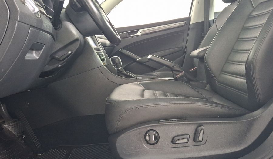 Volkswagen Passat 3.6 V6 Sedan 2017