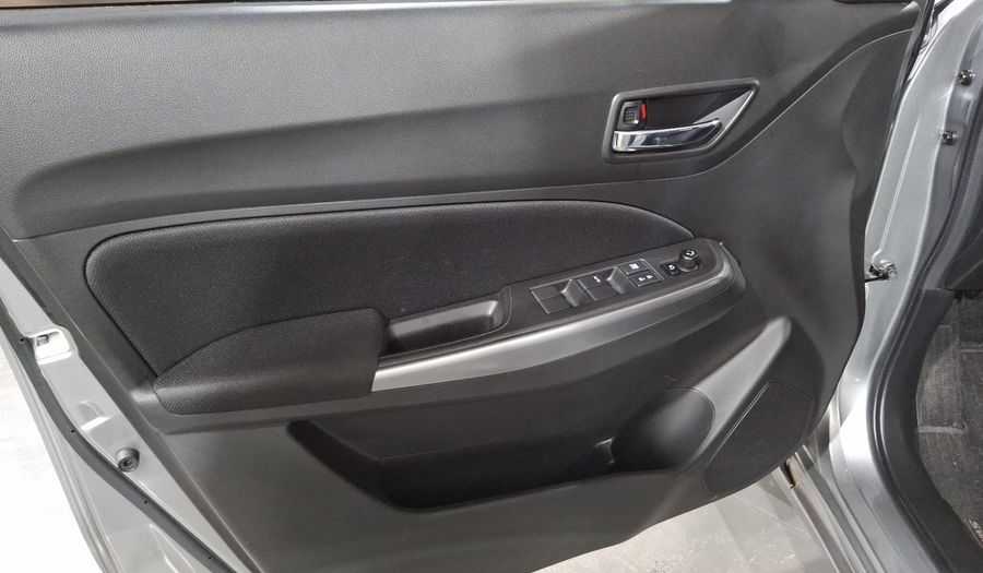 Suzuki Swift 1.0 BOOSTERJET AUTO Hatchback 2024