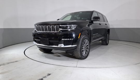 Jeep • Grand Cherokee