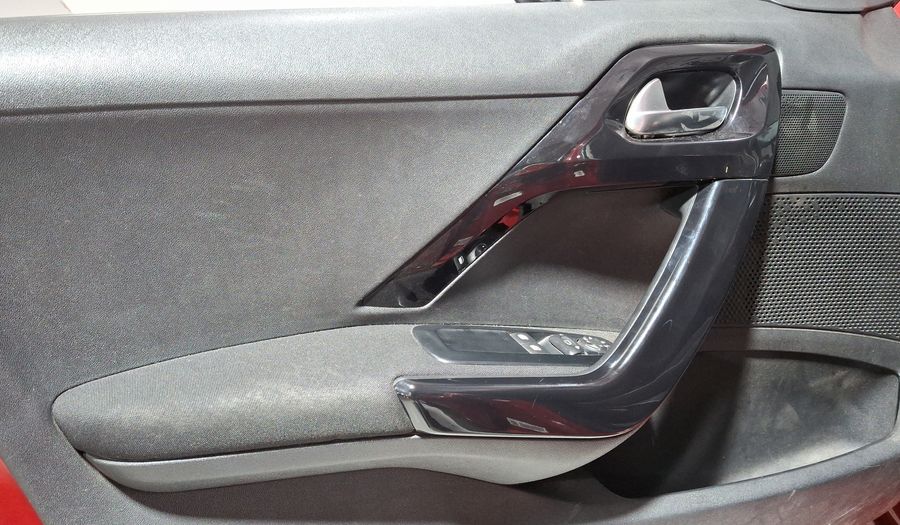 Peugeot 208 1.6 ACTIVE MT Hatchback 2014