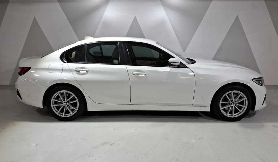 Bmw Serie 3 2.0 320I AUTO Sedan 2021