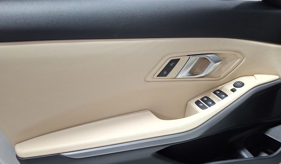 Bmw Serie 3 2.0 320I AUTO Sedan 2021