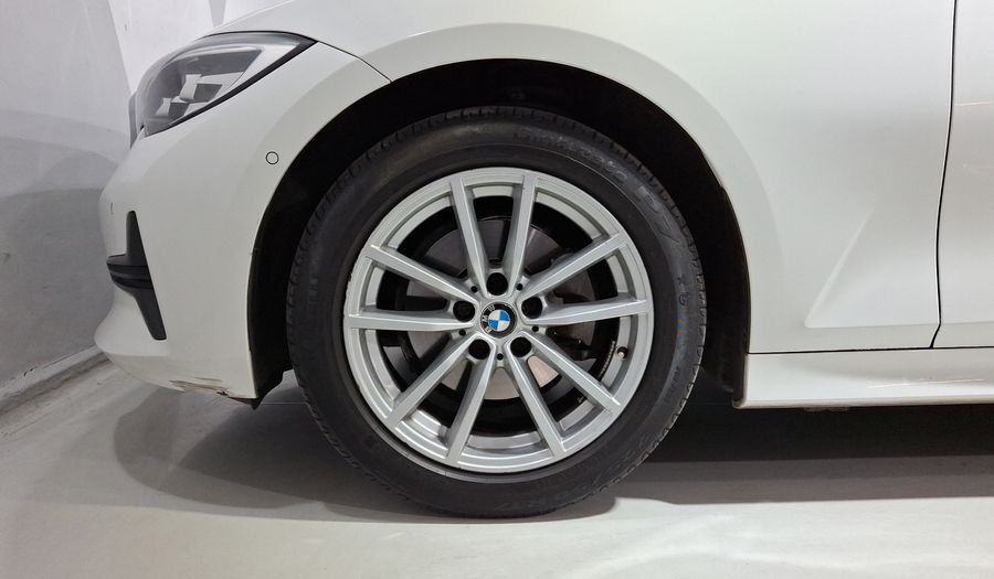 Bmw Serie 3 2.0 320I AUTO Sedan 2021