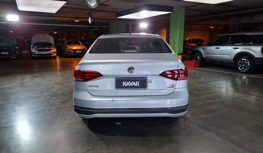 Volkswagen Virtus 1.6 MSI TRENDLINE AUTO Sedan 2018