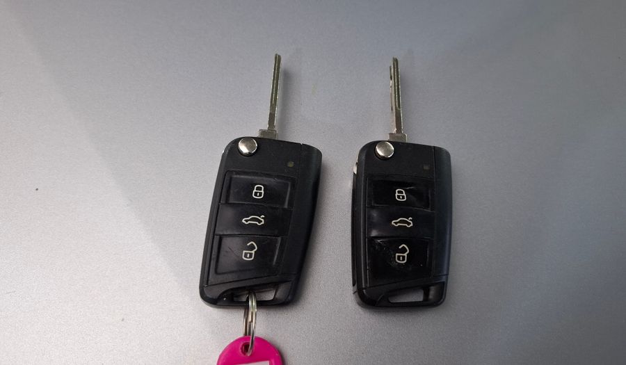 Volkswagen Virtus 1.6 MSI TRENDLINE AUTO Sedan 2018