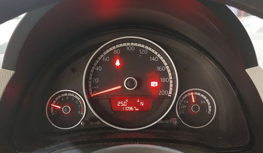 Volkswagen Up 1.0 12V E-FLEX MOVE UP! I-MOTION Hatchback 2017