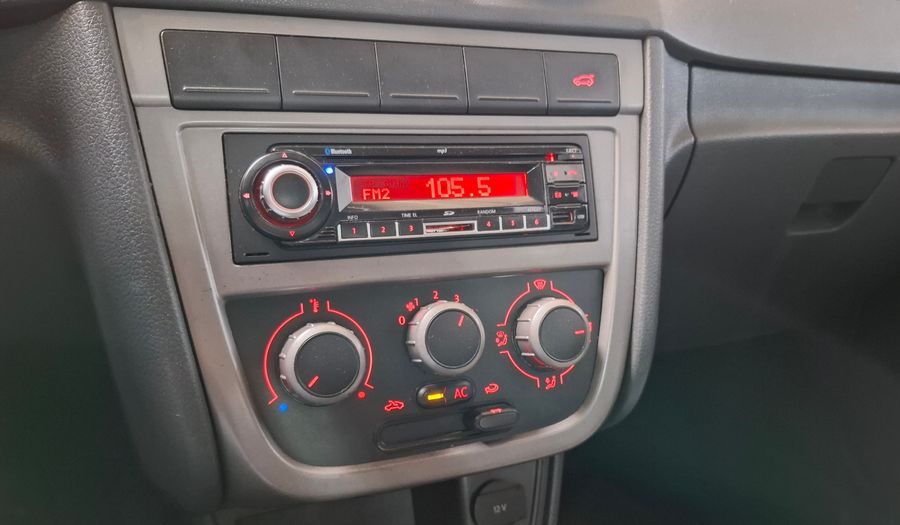 Volkswagen Voyage 1.6 COMFORTLINE PLUS MT Sedan 2010