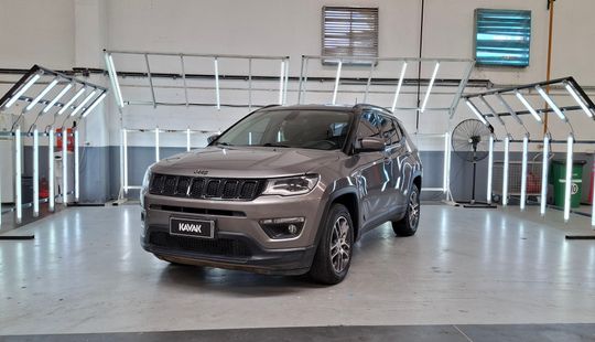 Jeep • Compass