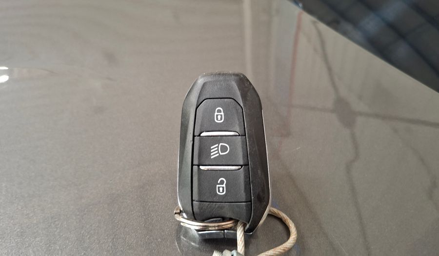 Peugeot 2008 1.2 PURETECH 130 AUTO ALLURE PACK Suv 2021