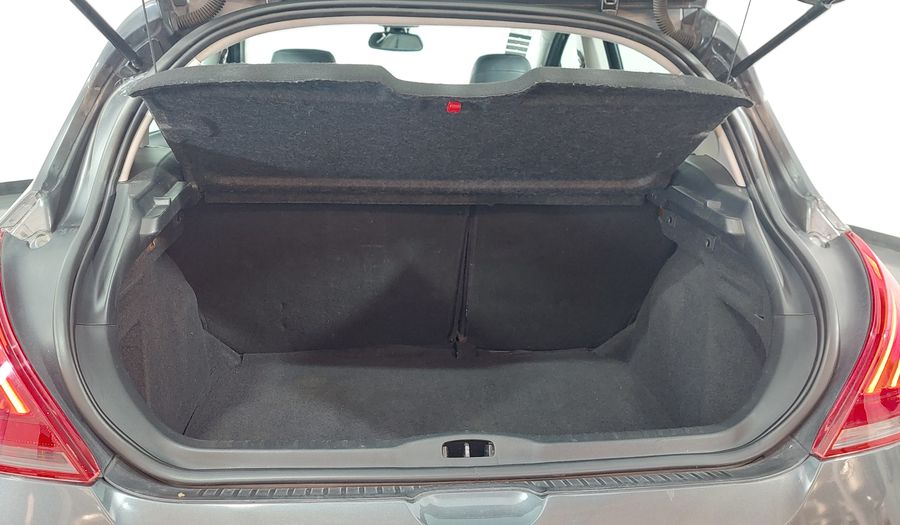 Peugeot 308 1.6 HDI FELINE Hatchback 2016