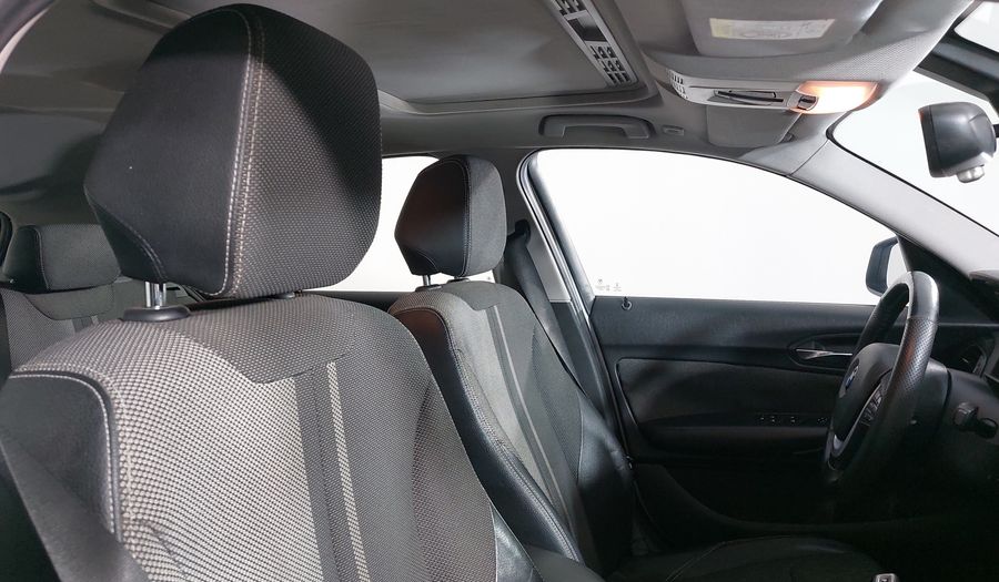 Bmw Serie 1 2.0 120IA URBAN LINE Hatchback 2017