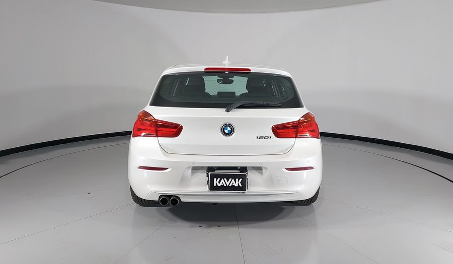 Bmw Serie 1 2.0 120IA URBAN LINE Hatchback 2017