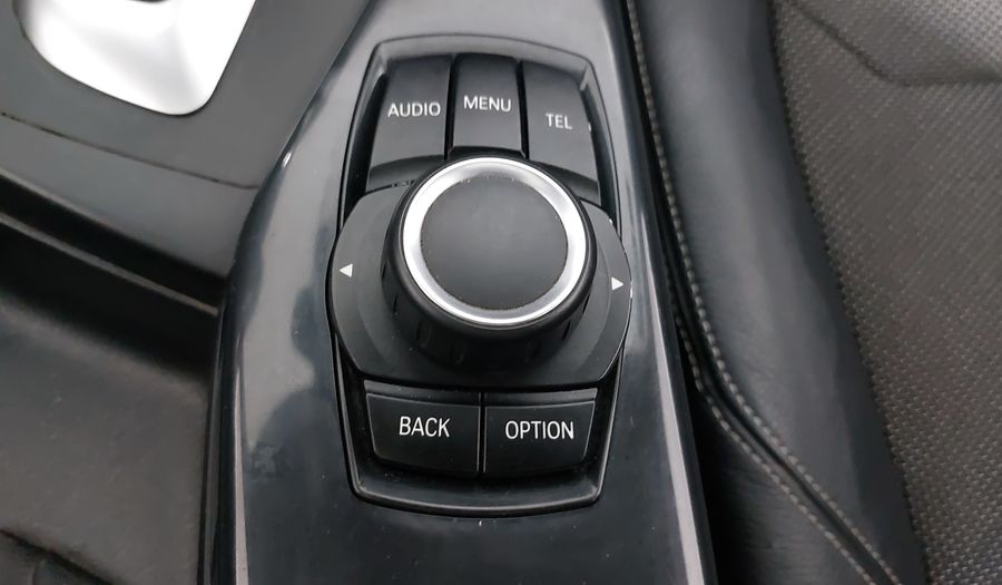 Bmw Serie 1 2.0 120IA URBAN LINE Hatchback 2017