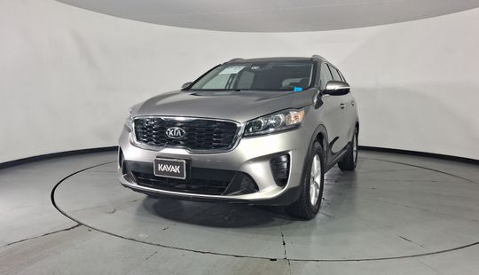 Kia • Sorento