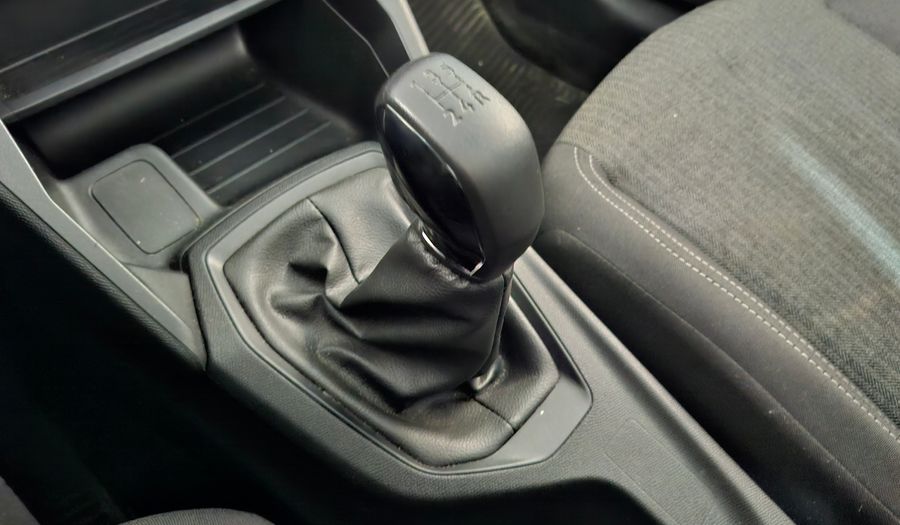 Peugeot 208 1.6L ACTIVE PACK Hatchback 2024