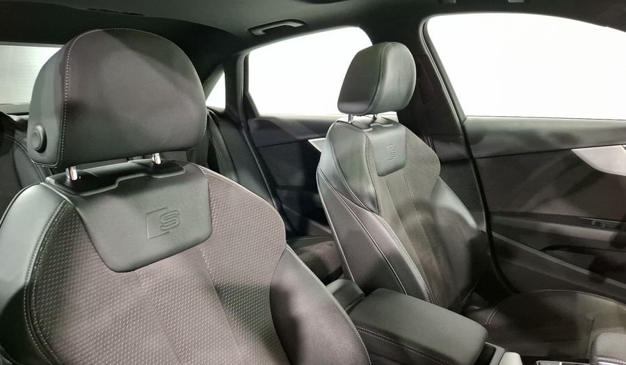 Audi A4 2.0 MHEV 45 TFSI S LINE DCT 4WD Sedan 2021