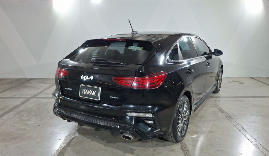 Kia Forte 2.0 GT LINE Hatchback 2022