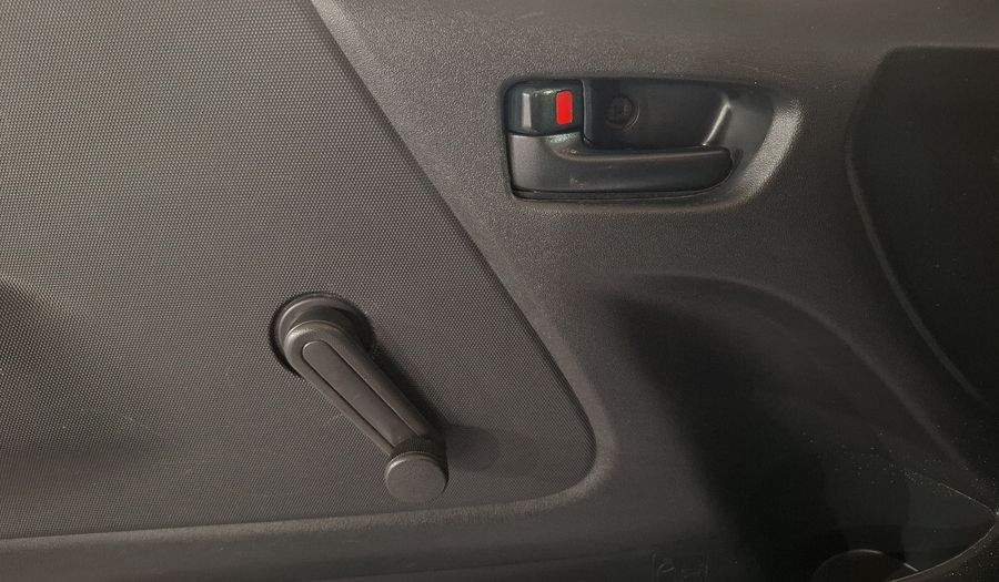 Toyota Hiace 2.7 PANEL SUPERLARGA Van 2019