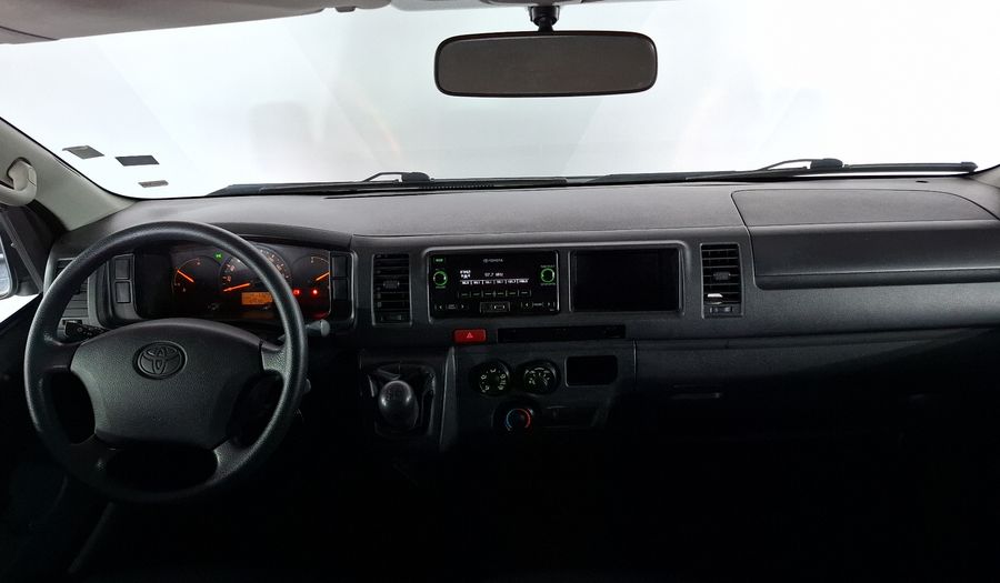 Toyota Hiace 2.7 PANEL SUPERLARGA Van 2019