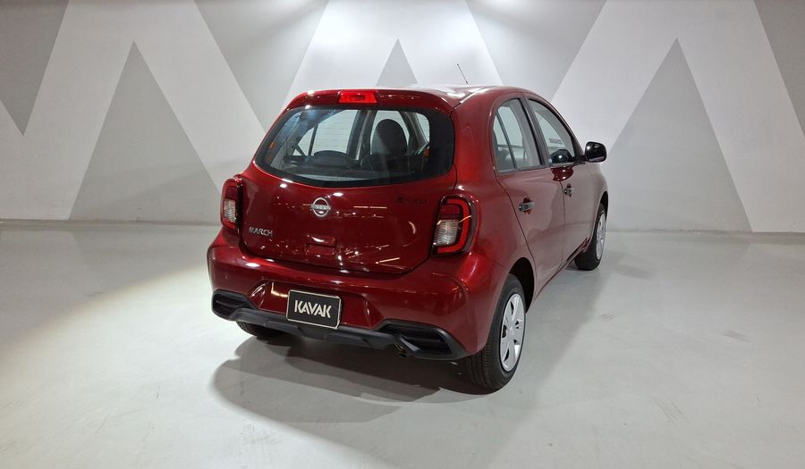 Nissan March 1.6 SENSE Hatchback 2025