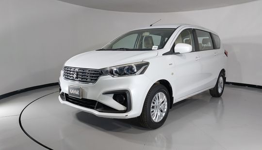 Suzuki • Ertiga