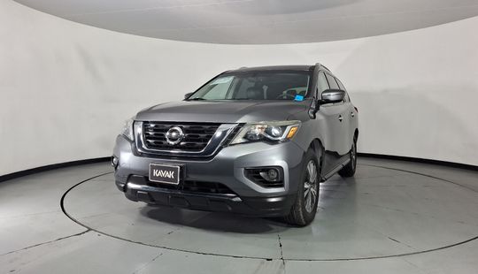 Nissan • Pathfinder