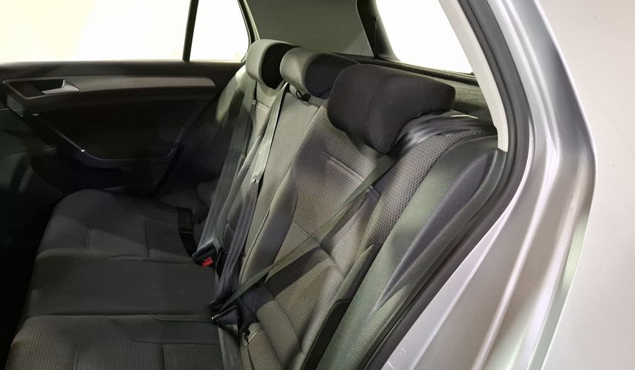 Volkswagen Golf 1.4 TSI COMFORTLINE DSG Hatchback 2015