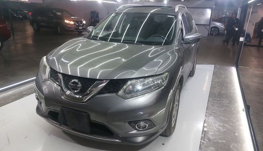 Nissan • X-Trail