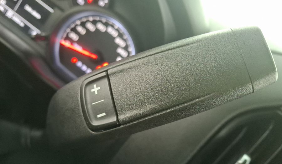 Chevrolet Silverado 1500 4.3 SILVERADO CREW CAB WT F AT 4WD Pickup 2019