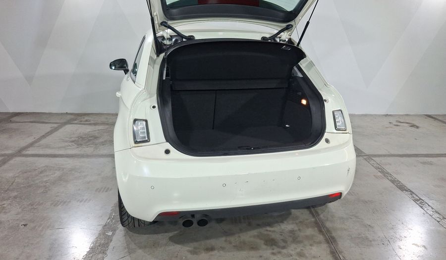 Audi A1 1.4 TFSI COOL S TRONIC Hatchback 2012