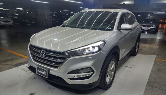 Hyundai • Tucson