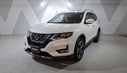Nissan • X-Trail