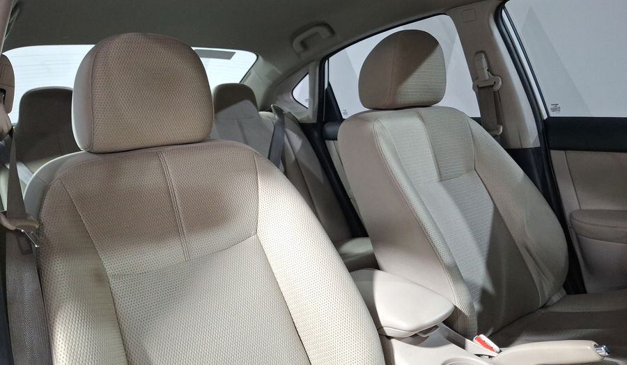 Nissan Sentra 1.8 ADVANCE CVT Sedan 2016