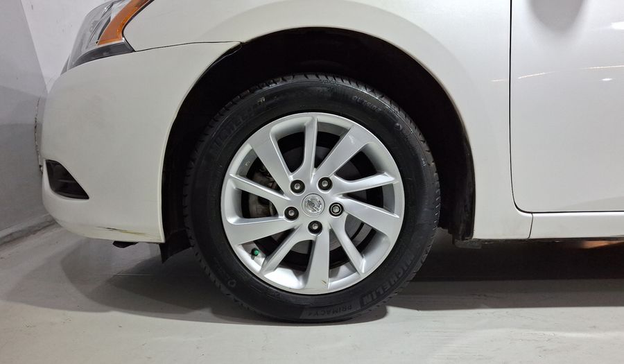 Nissan Sentra 1.8 ADVANCE CVT Sedan 2016