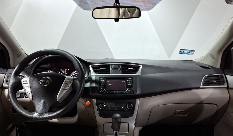 Nissan Sentra 1.8 ADVANCE CVT Sedan 2016