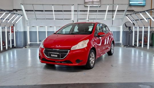 Peugeot • 208