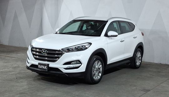 Hyundai • Tucson