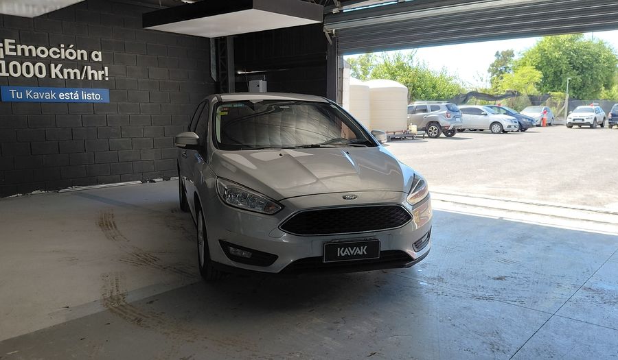 Ford Focus Iii 1.6 S Hatchback 2015