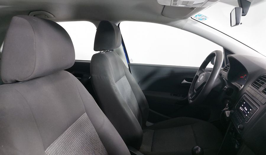 Volkswagen Polo 1.6 STARTLINE Hatchback 2020